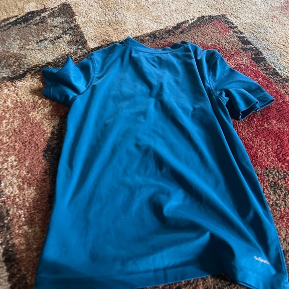 OLD NAVY ATHLETIC - Picture 2 of 3